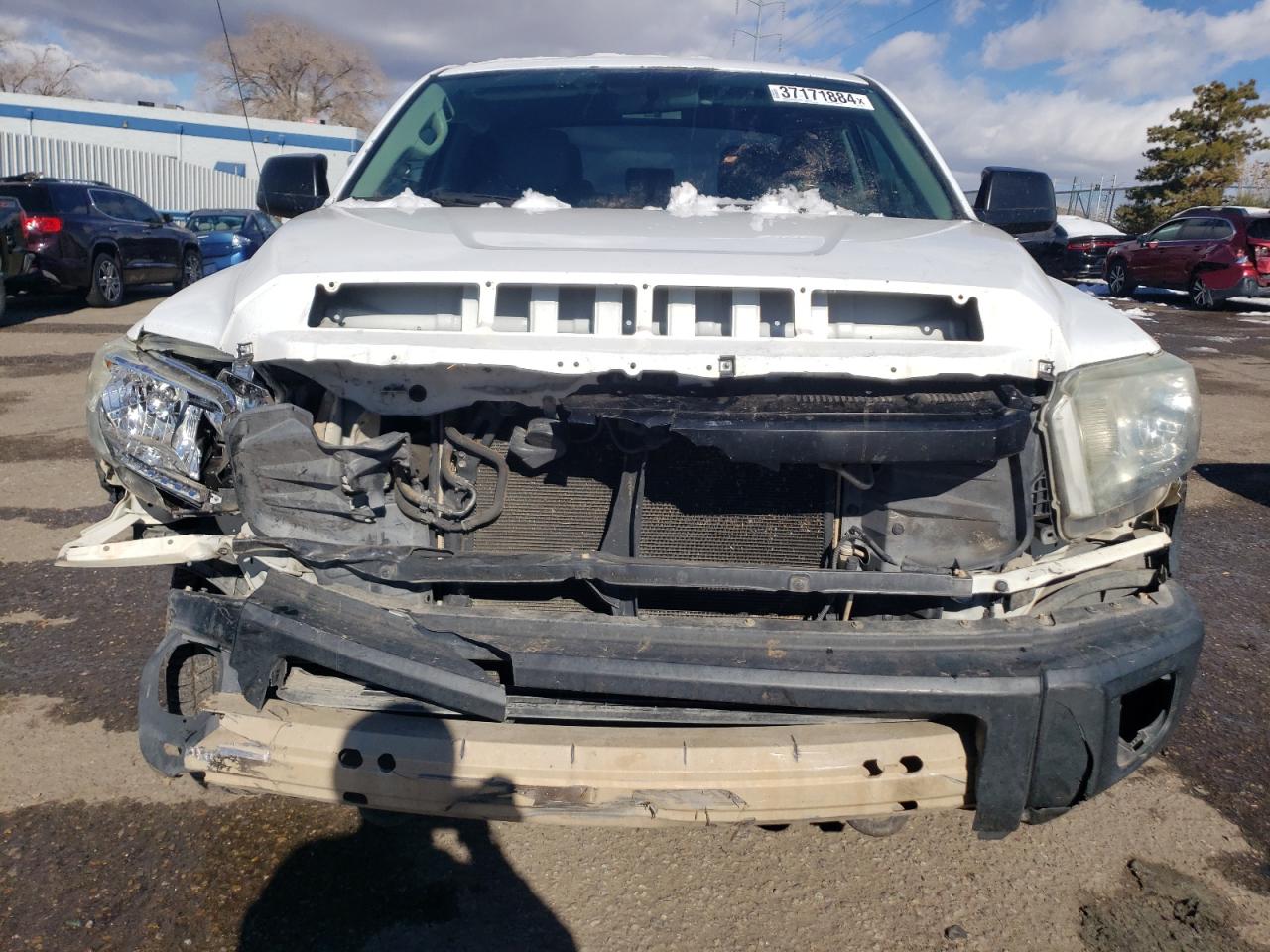 Photo 4 VIN: 5TFUW5F15EX396373 - TOYOTA TUNDRA 