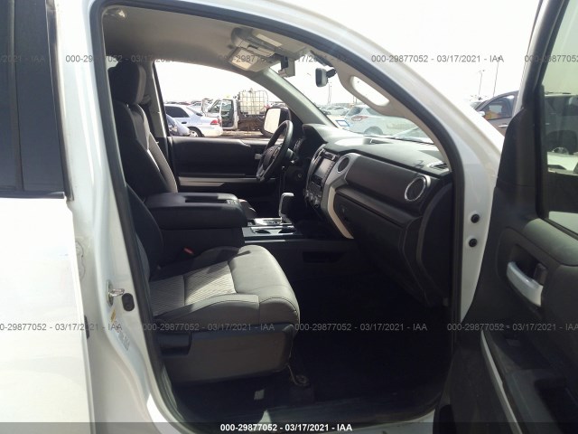 Photo 4 VIN: 5TFUW5F15HX585397 - TOYOTA TUNDRA 4WD 