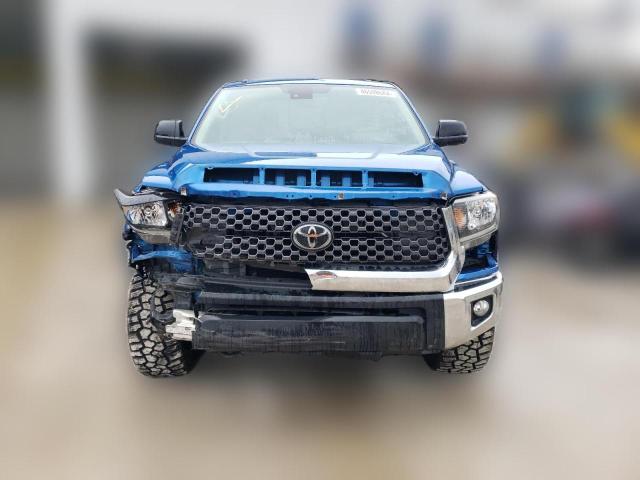 Photo 4 VIN: 5TFUW5F15JX731576 - TOYOTA TUNDRA 