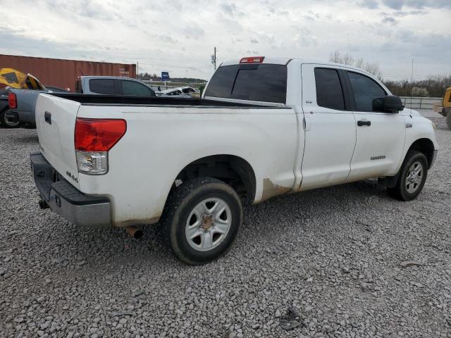 Photo 2 VIN: 5TFUW5F16AX122528 - TOYOTA TUNDRA 