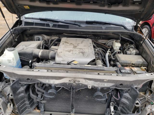 Photo 6 VIN: 5TFUW5F16AX126353 - TOYOTA TUNDRA DOU 