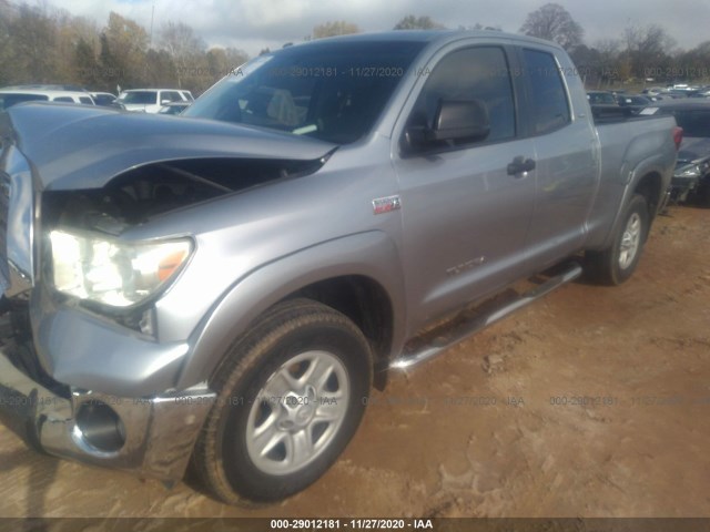 Photo 1 VIN: 5TFUW5F16AX132573 - TOYOTA TUNDRA 4WD TRUCK 