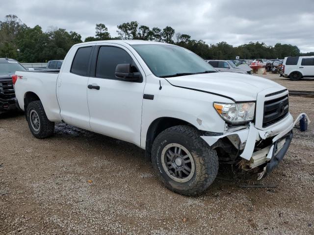 Photo 3 VIN: 5TFUW5F16BX163212 - TOYOTA TUNDRA DOU 