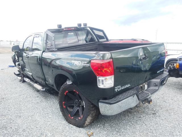 Photo 2 VIN: 5TFUW5F16BX190913 - TOYOTA TUNDRA DOU 