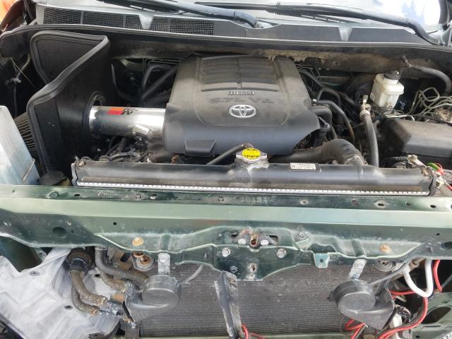 Photo 6 VIN: 5TFUW5F16BX190913 - TOYOTA TUNDRA DOU 