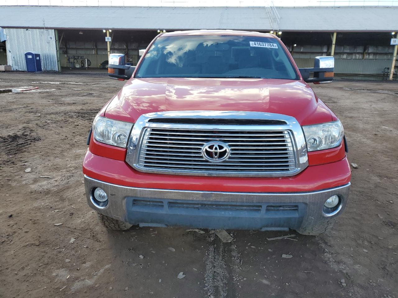 Photo 4 VIN: 5TFUW5F16BX191074 - TOYOTA TUNDRA 