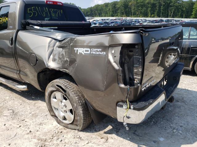 Photo 8 VIN: 5TFUW5F16DX305304 - TOYOTA TUNDRA DOU 