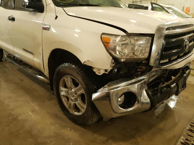 Photo 8 VIN: 5TFUW5F16DX312351 - TOYOTA TUNDRA DOU 