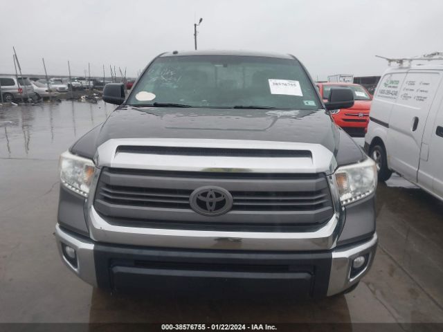 Photo 5 VIN: 5TFUW5F16FX454573 - TOYOTA TUNDRA 