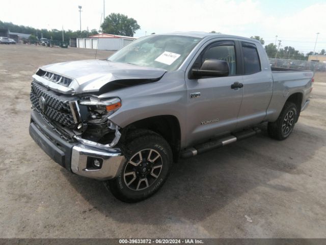 Photo 1 VIN: 5TFUW5F16JX706699 - TOYOTA TUNDRA 