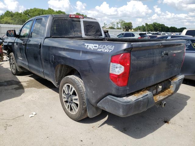 Photo 2 VIN: 5TFUW5F16JX727083 - TOYOTA TUNDRA DOU 