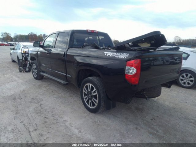 Photo 2 VIN: 5TFUW5F16JX760097 - TOYOTA TUNDRA 4WD 