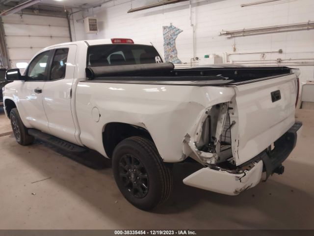 Photo 2 VIN: 5TFUW5F16KX781145 - TOYOTA TUNDRA 