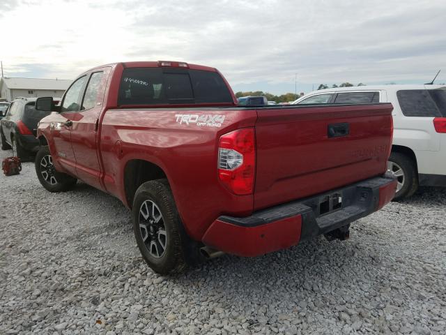 Photo 2 VIN: 5TFUW5F16KX802818 - TOYOTA TUNDRA DOU 