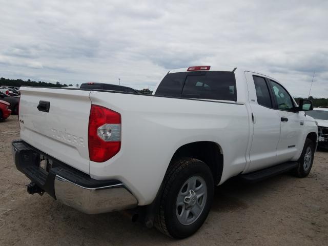 Photo 3 VIN: 5TFUW5F16KX836757 - TOYOTA TUNDRA DOU 