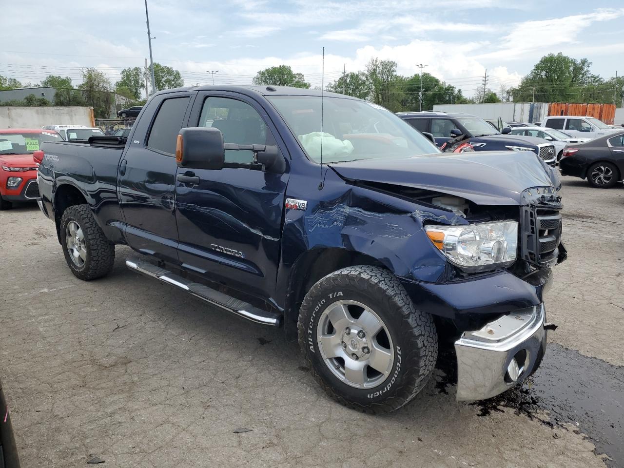 Photo 3 VIN: 5TFUW5F17AX145946 - TOYOTA TUNDRA 