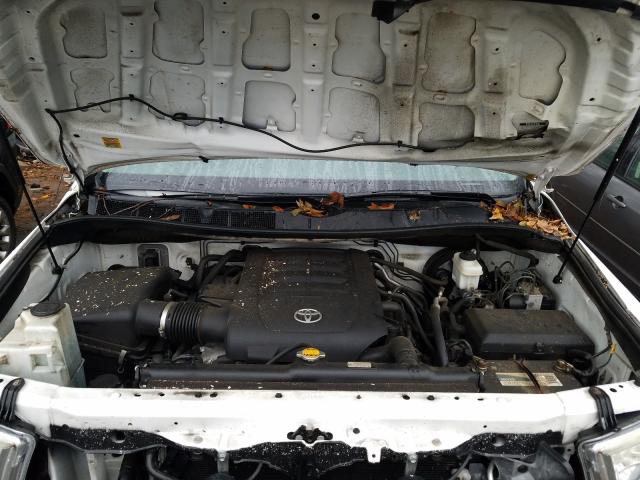 Photo 6 VIN: 5TFUW5F17BX209694 - TOYOTA TUNDRA DOU 