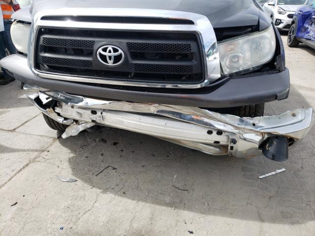 Photo 8 VIN: 5TFUW5F17DX289596 - TOYOTA TUNDRA DOU 