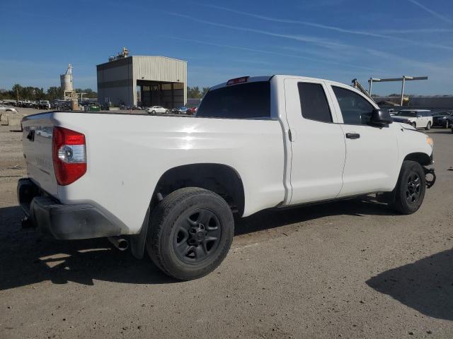 Photo 2 VIN: 5TFUW5F17FX445980 - TOYOTA TUNDRA 