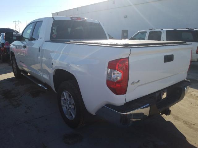 Photo 2 VIN: 5TFUW5F17FX446949 - TOYOTA TUNDRA DOU 