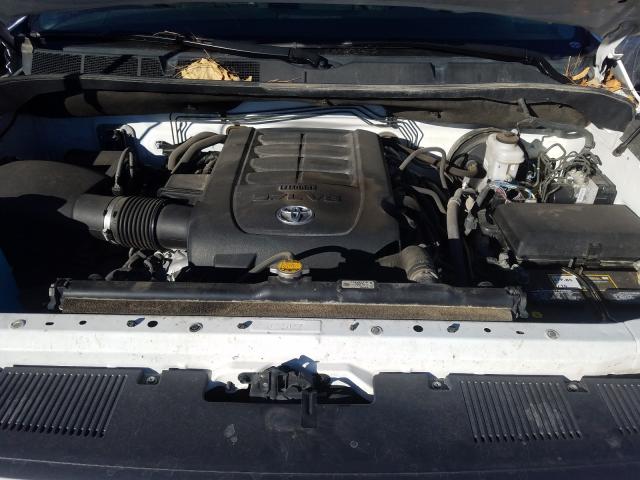 Photo 6 VIN: 5TFUW5F17FX446949 - TOYOTA TUNDRA DOU 