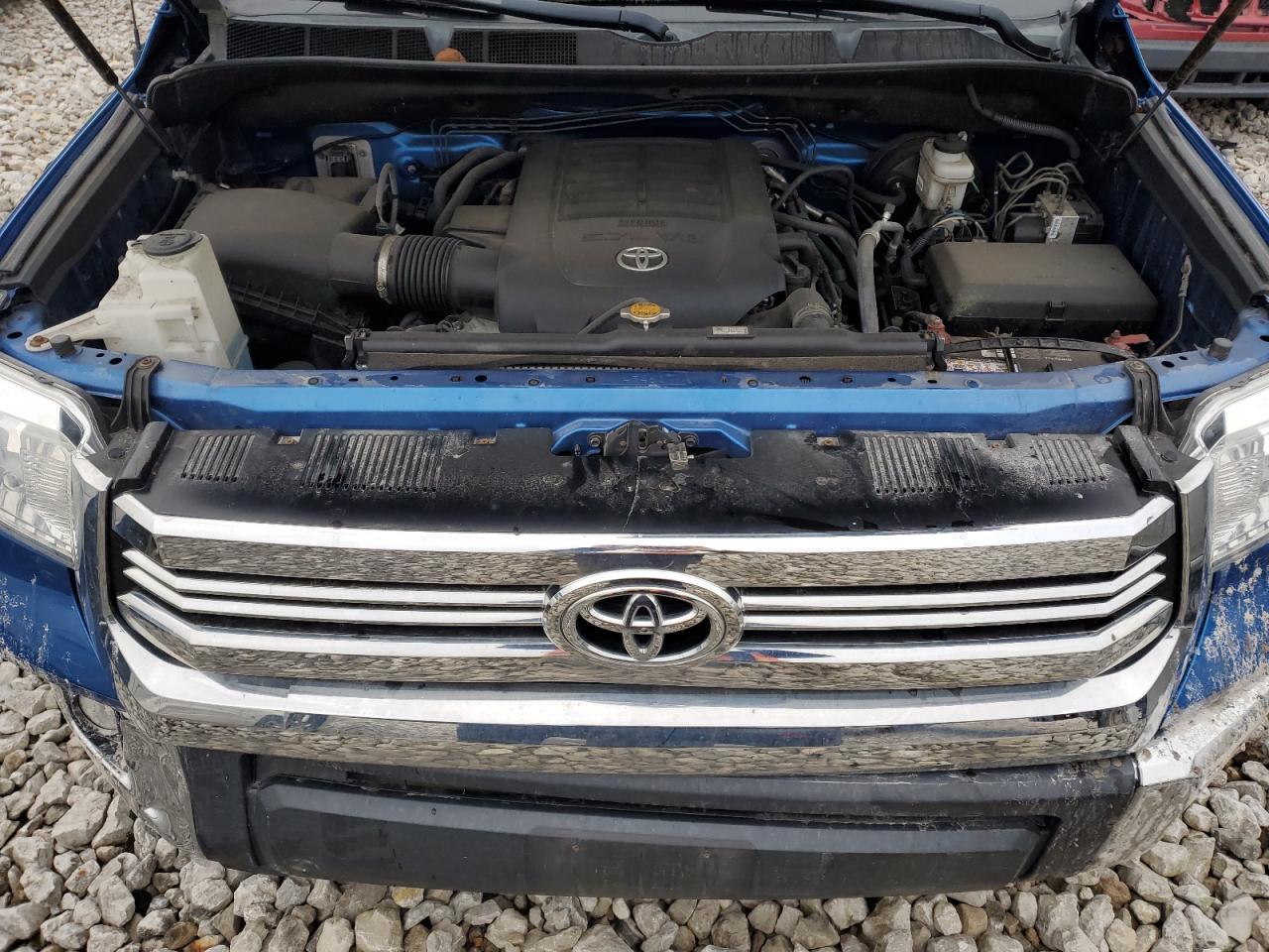 Photo 10 VIN: 5TFUW5F17HX607206 - TOYOTA TUNDRA 