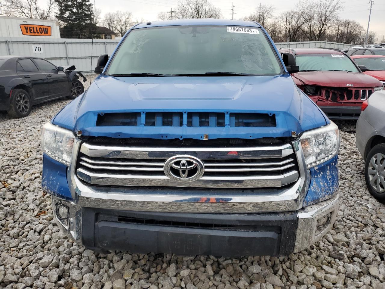 Photo 4 VIN: 5TFUW5F17HX607206 - TOYOTA TUNDRA 