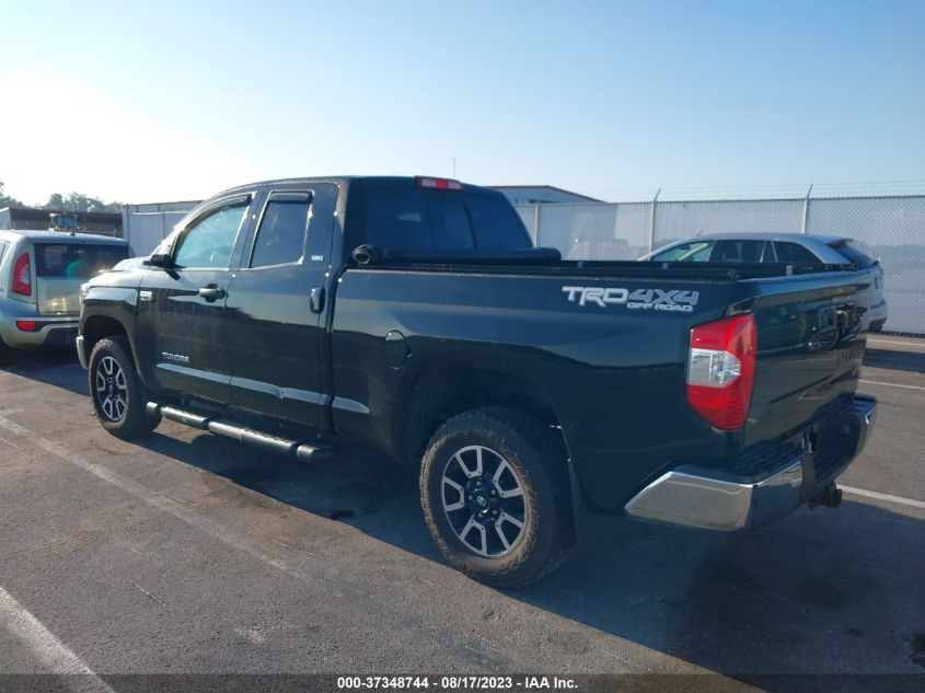 Photo 2 VIN: 5TFUW5F17JX700636 - TOYOTA TUNDRA 