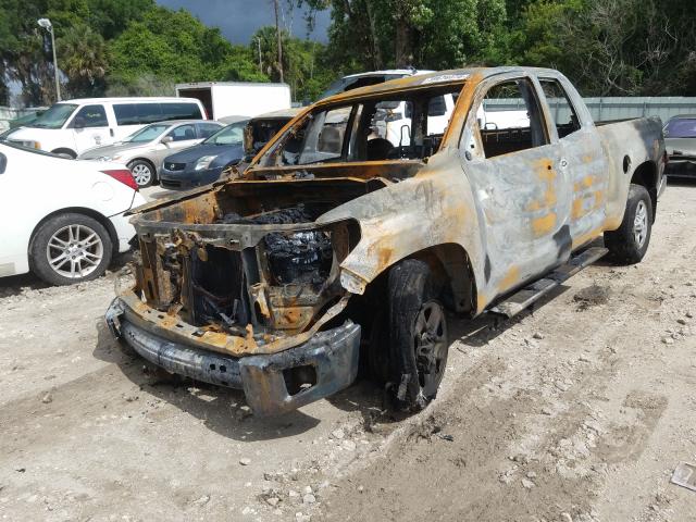 Photo 1 VIN: 5TFUW5F17KX777931 - TOYOTA TUNDRA DOU 