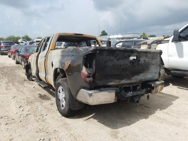 Photo 2 VIN: 5TFUW5F17KX777931 - TOYOTA TUNDRA DOU 