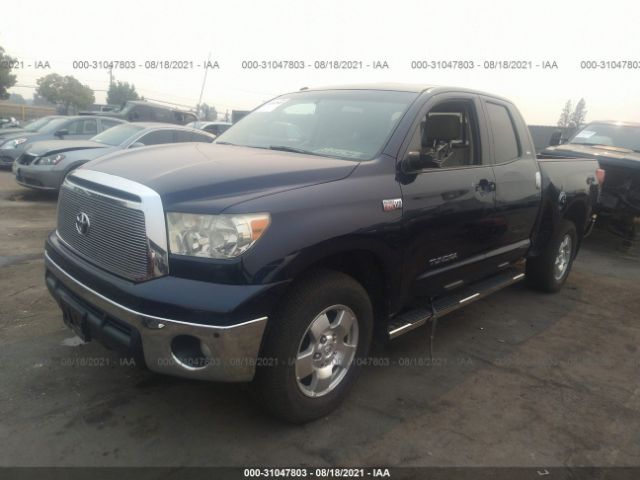 Photo 1 VIN: 5TFUW5F18AX136141 - TOYOTA TUNDRA 4WD TRUCK 