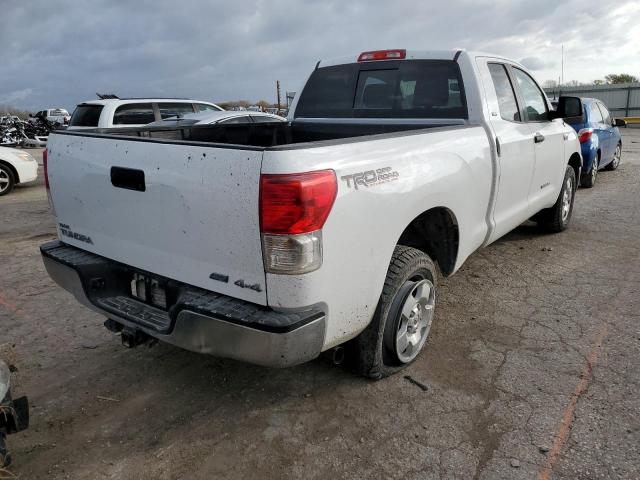 Photo 3 VIN: 5TFUW5F18DX303165 - TOYOTA TUNDRA DOU 