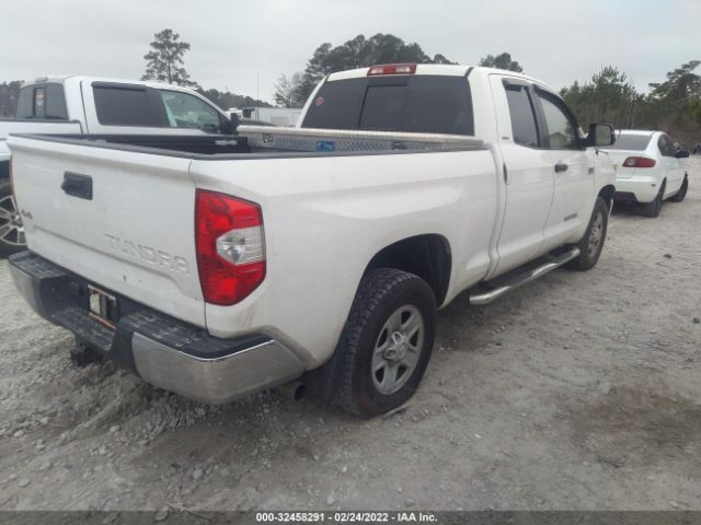 Photo 3 VIN: 5TFUW5F18FX480043 - TOYOTA TUNDRA 4WD TRUCK 