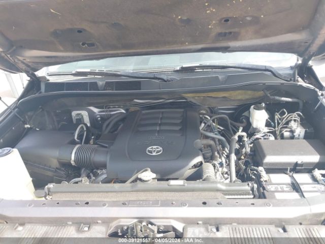 Photo 9 VIN: 5TFUW5F18HX603822 - TOYOTA TUNDRA 