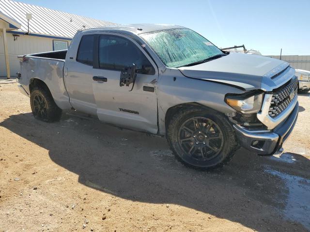 Photo 3 VIN: 5TFUW5F18KX782541 - TOYOTA TUNDRA 