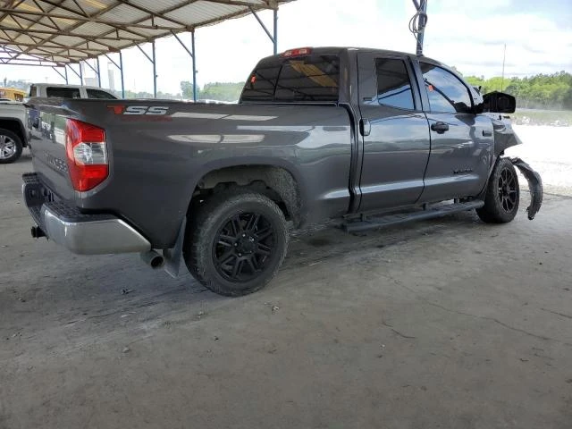 Photo 2 VIN: 5TFUW5F18KX844438 - TOYOTA TUNDRA DOU 