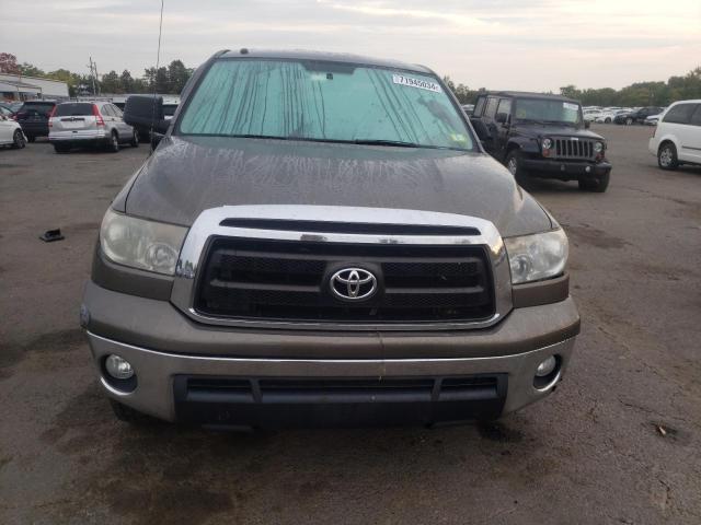 Photo 4 VIN: 5TFUW5F19BX177895 - TOYOTA TUNDRA DOU 