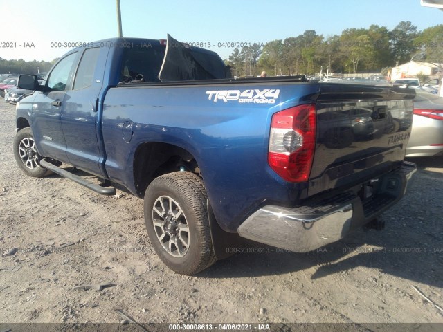 Photo 2 VIN: 5TFUW5F19EX331431 - TOYOTA TUNDRA 4WD TRUCK 