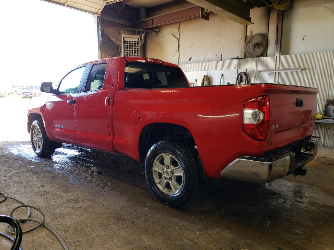 Photo 1 VIN: 5TFUW5F19EX344020 - TOYOTA TUNDRA 