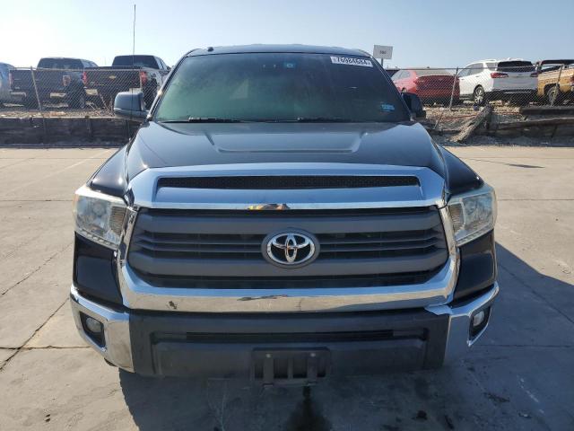 Photo 4 VIN: 5TFUW5F19EX370357 - TOYOTA TUNDRA DOU 