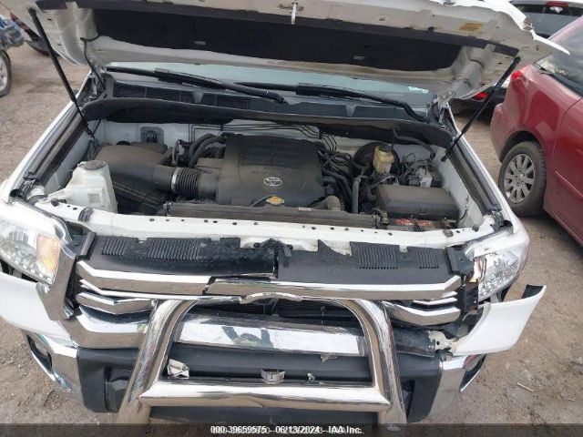 Photo 9 VIN: 5TFUW5F19HX674888 - TOYOTA TUNDRA 