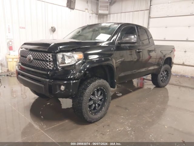 Photo 1 VIN: 5TFUW5F19KX795234 - TOYOTA TUNDRA 