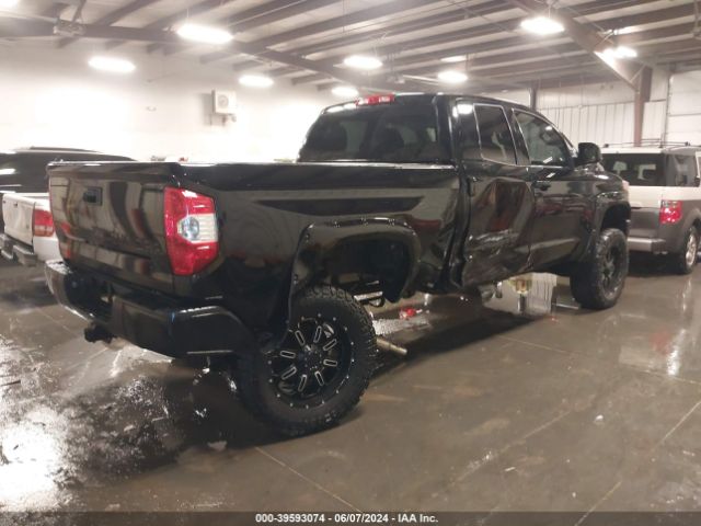 Photo 3 VIN: 5TFUW5F19KX795234 - TOYOTA TUNDRA 