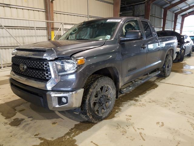 Photo 1 VIN: 5TFUW5F19KX840902 - TOYOTA TUNDRA DOU 