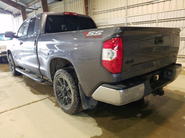 Photo 2 VIN: 5TFUW5F19KX840902 - TOYOTA TUNDRA DOU 