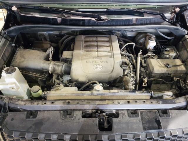 Photo 6 VIN: 5TFUW5F19KX840902 - TOYOTA TUNDRA DOU 