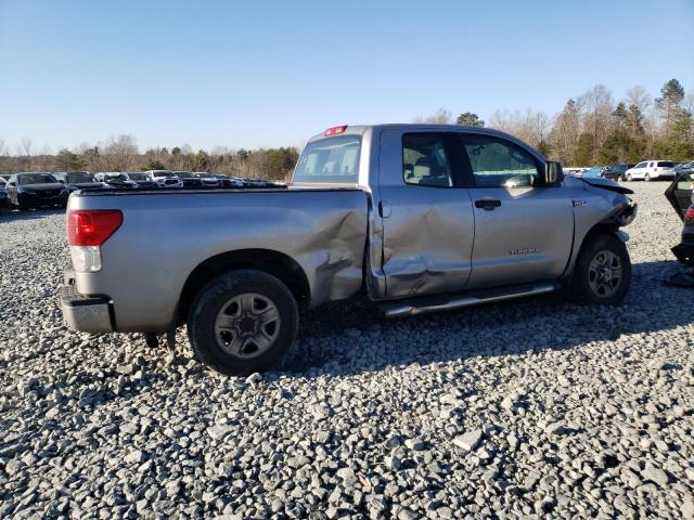 Photo 2 VIN: 5TFUW5F1XAX099867 - TOYOTA TUNDRA DOU 