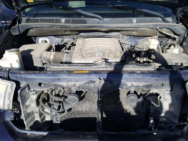 Photo 6 VIN: 5TFUW5F1XAX138229 - TOYOTA TUNDRA DOU 