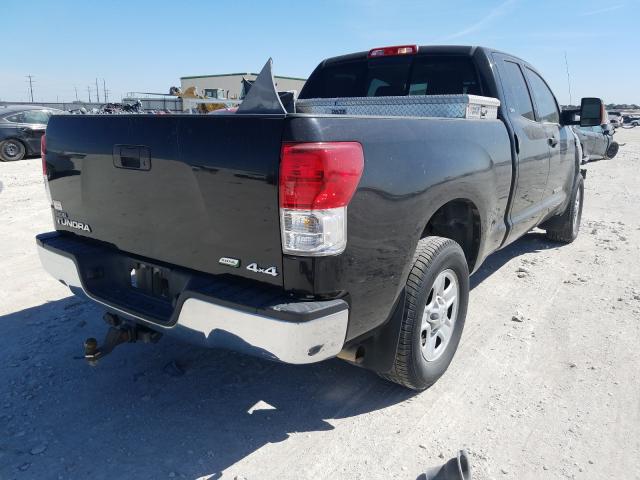 Photo 3 VIN: 5TFUW5F1XAX148582 - TOYOTA TUNDRA DOU 