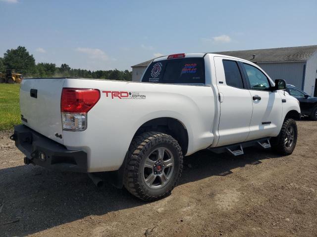 Photo 2 VIN: 5TFUW5F1XAX153409 - TOYOTA TUNDRA DOU 